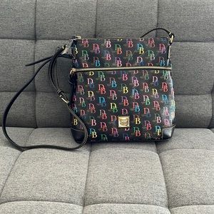 Dooney & Bourke DB75 Multi Crossbody